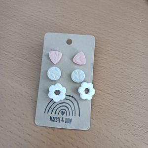 NWT Hand made clay earrings